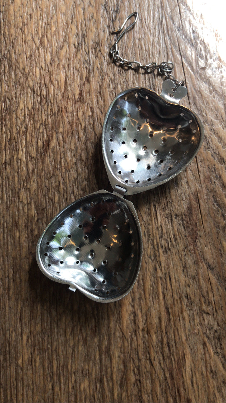Stainless Steel Heart Mesh Ball Tea Infuser