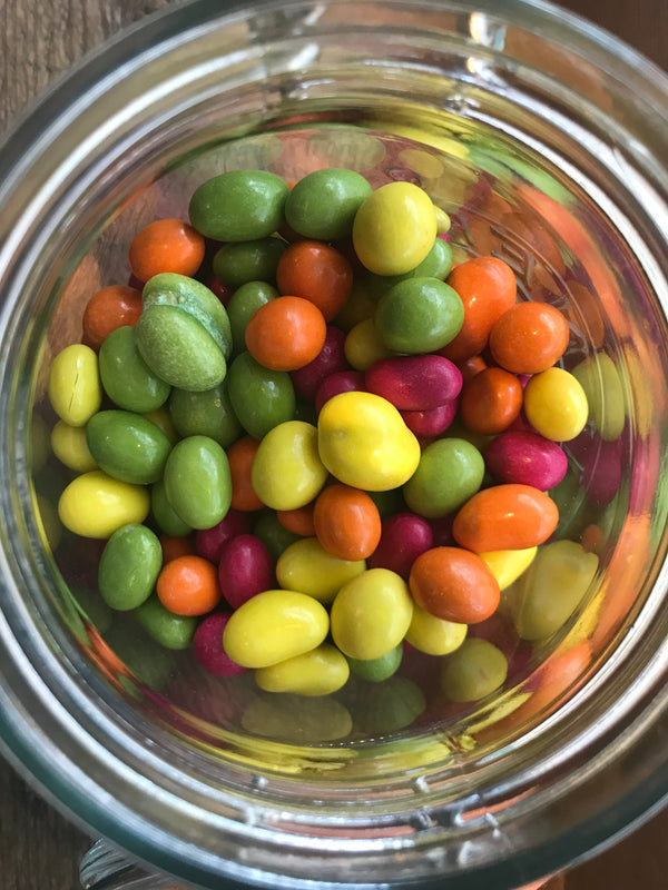 D&D Peanut Dark Chocolate Beans (price per 100g)