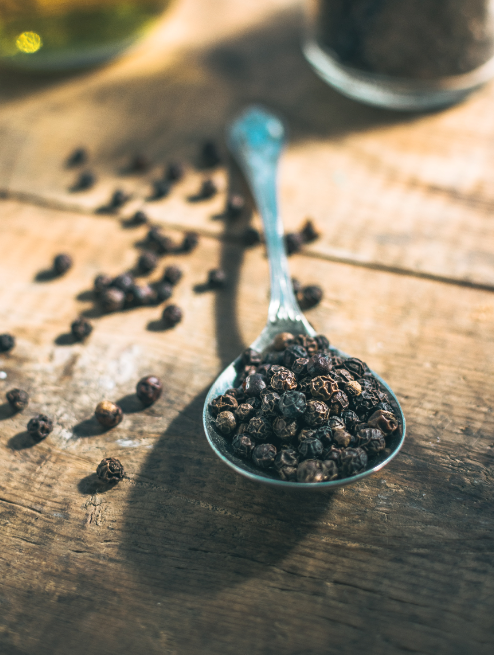 Black peppercorns (price per 10g)