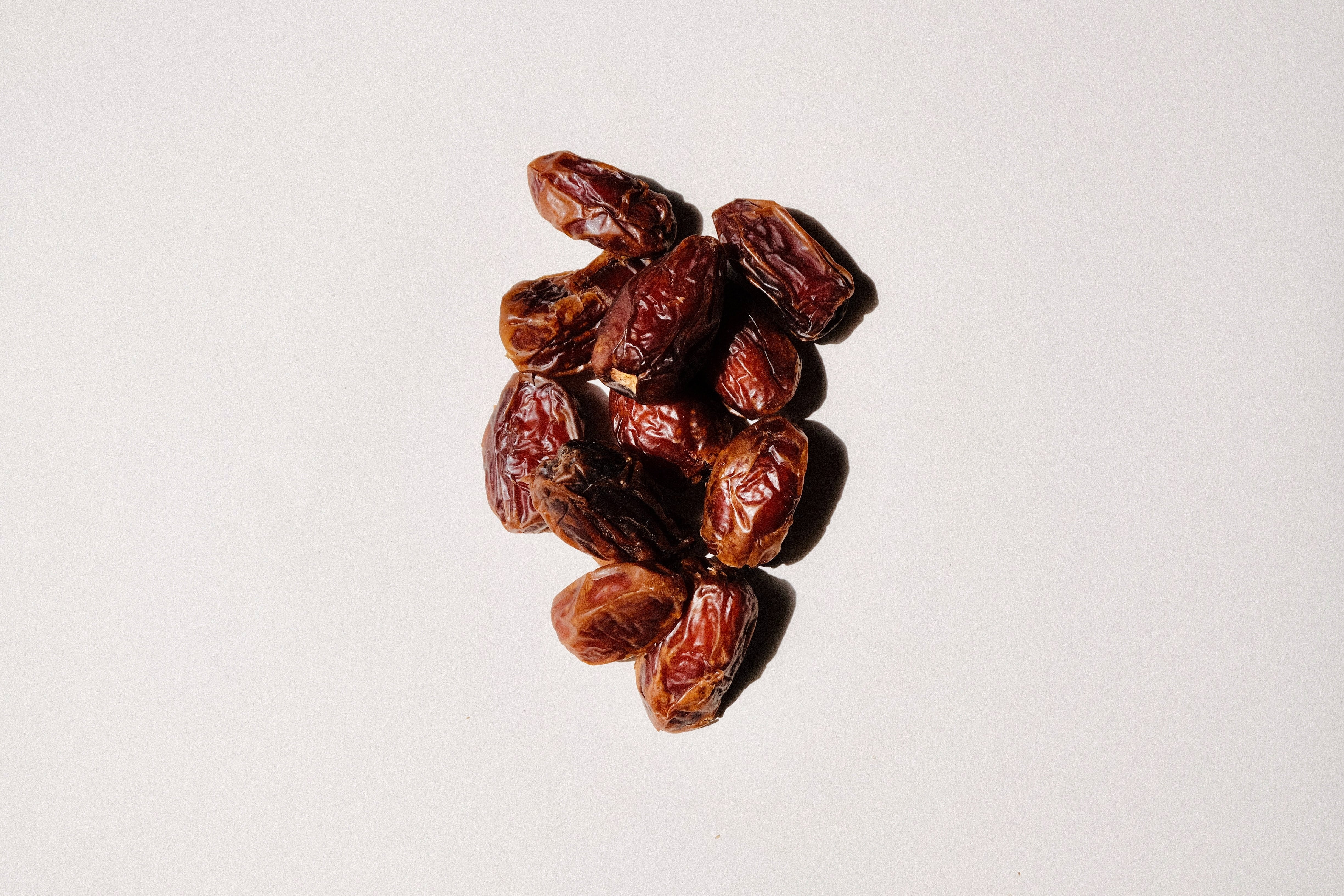 Dates (price per 100g)